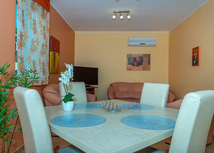 Rima Apartment *