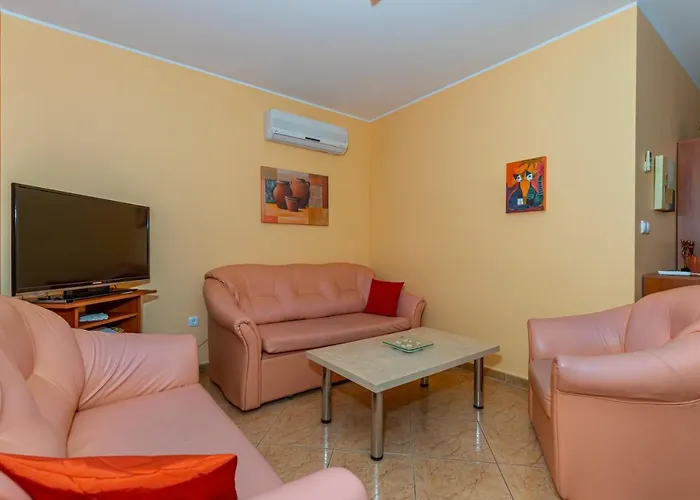 Rima Apartment Dramalj